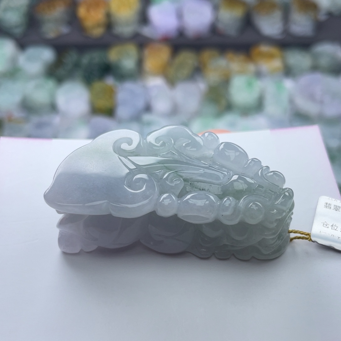 翡翠颈饰未镶嵌貔貅