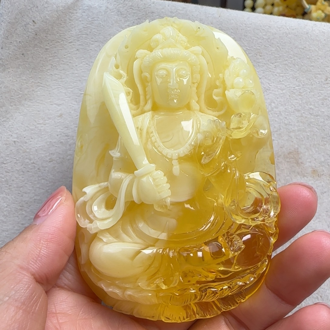 蜜蜡未镶嵌珠宝奇石