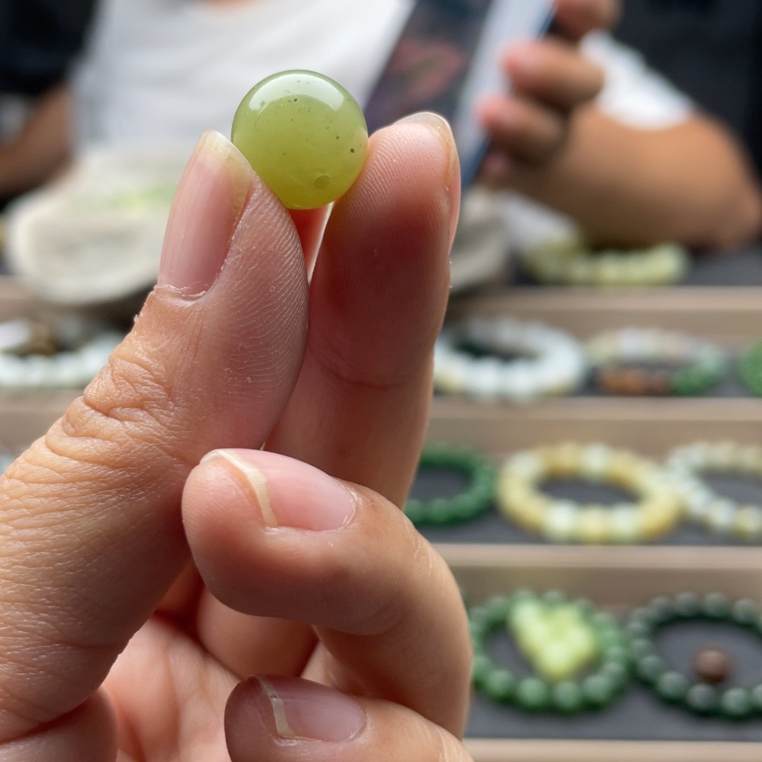 手链未镶嵌和田玉金*荃卡12