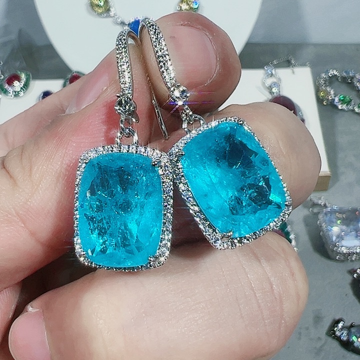 红宝石颈饰未镶嵌