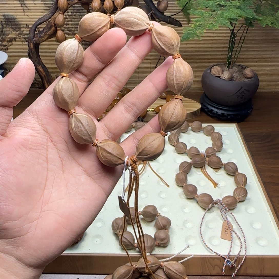 吊坠橄榄核梅林铁核