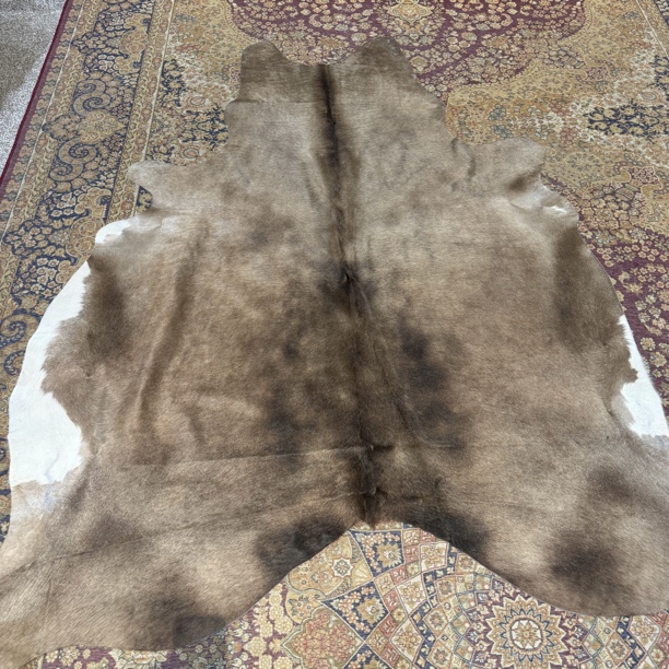 【本尼家】K1057 220*190cm专拍牛皮地毯家用轻奢