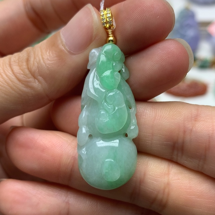 颈饰未镶嵌翡翠翡翠