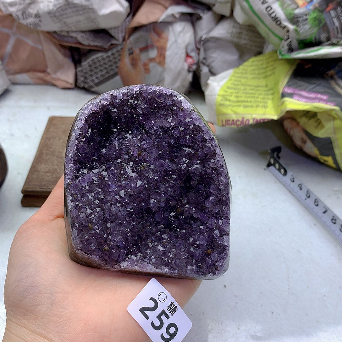 紫晶大型摆件（非配饰）未镶嵌