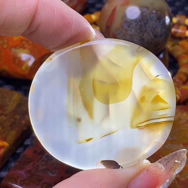 玛瑙/玉髓颈饰未镶嵌
