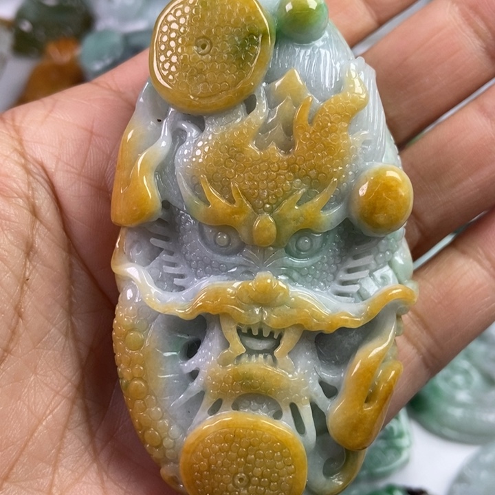 定制翡翠未镶嵌翡翠