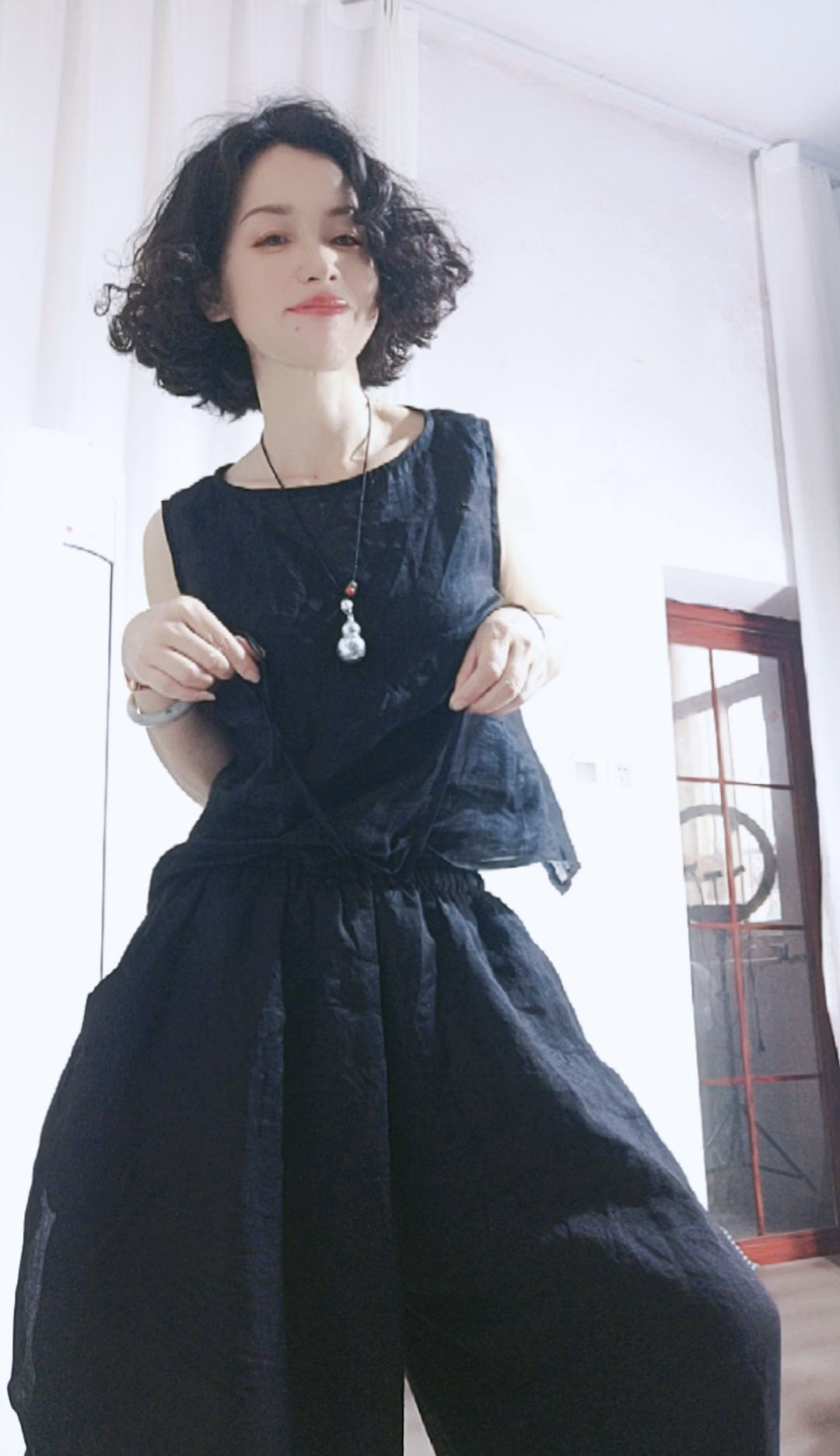 黑色中国风背心慵懒风收腰新中式小众极简风蕾丝