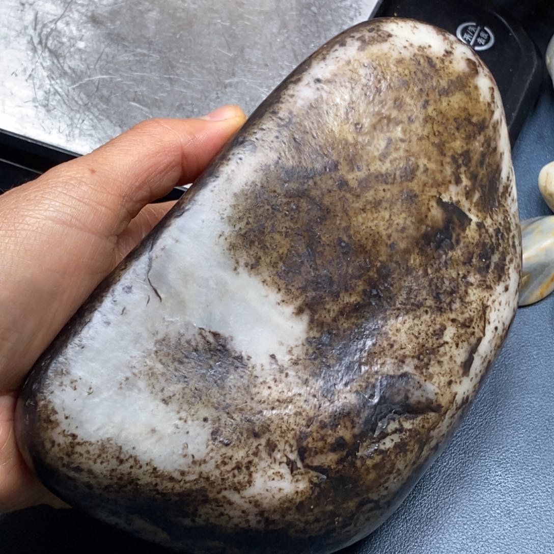 和田玉（糖玉）未镶嵌挂件国**强