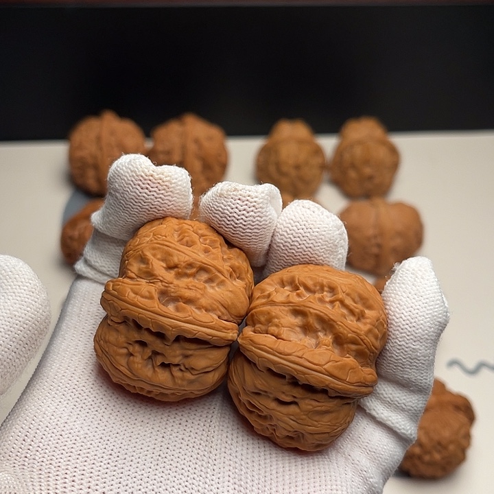 山***川文玩核桃把件42元宝