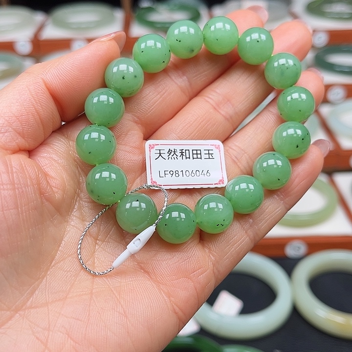 和田玉手串未镶嵌