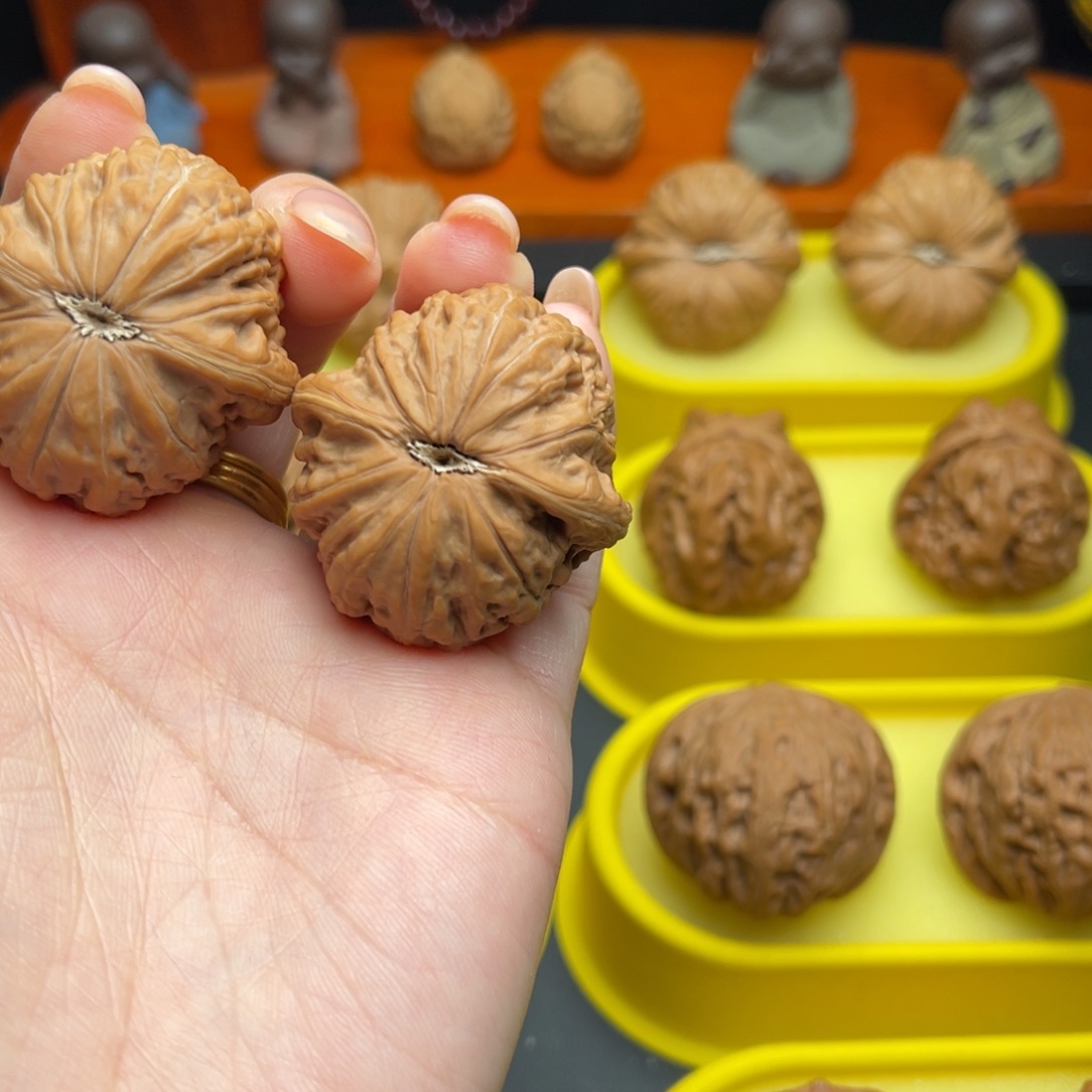 Y***）文玩核桃把件37铁锤