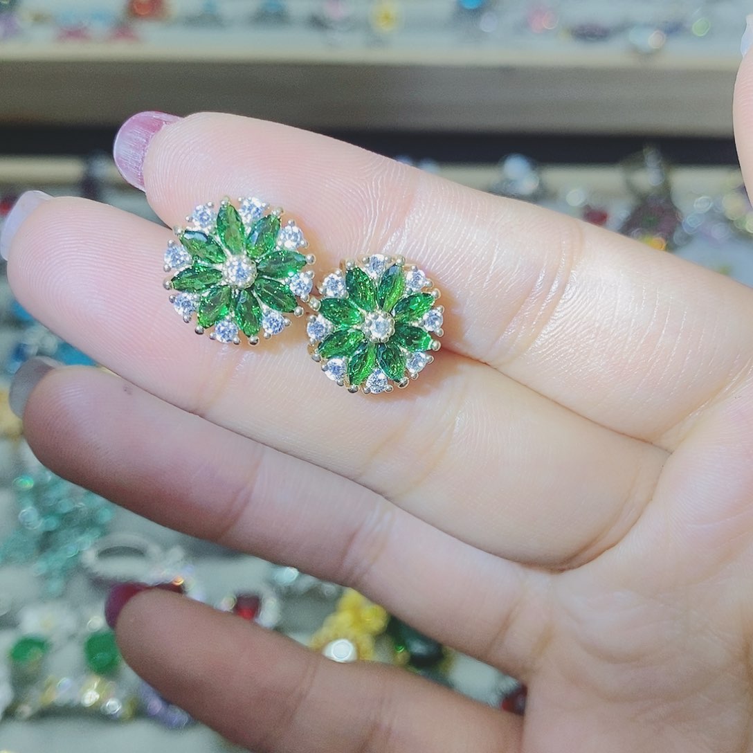 【闪购商品】托帕石耳饰银S925镶嵌