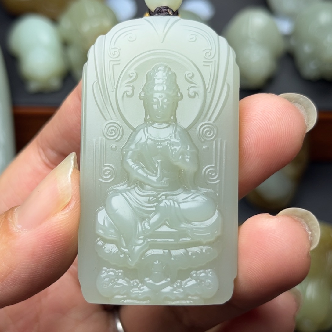 【闪购商品】和田玉颈饰未镶嵌