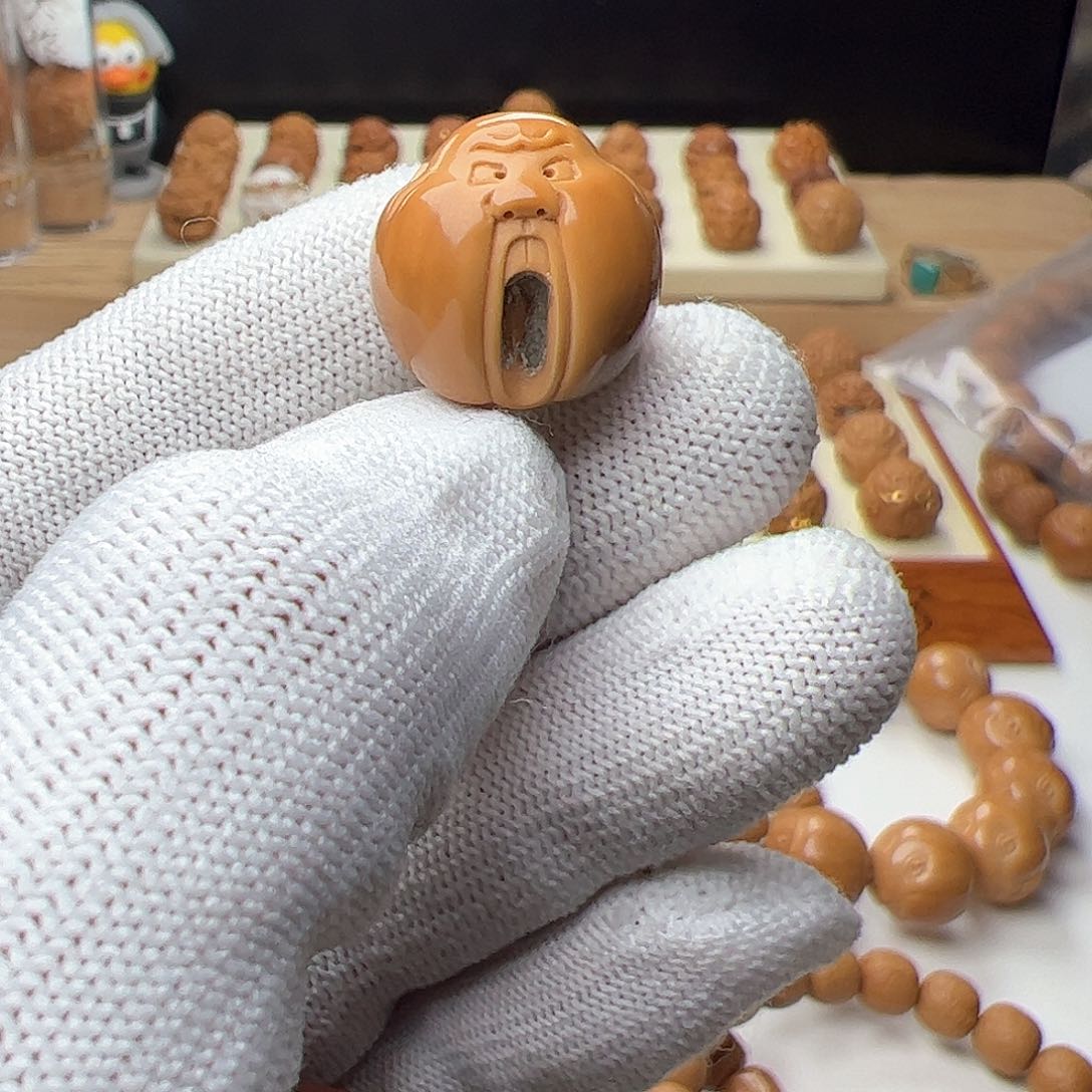 猴头核桃吊坠猴头