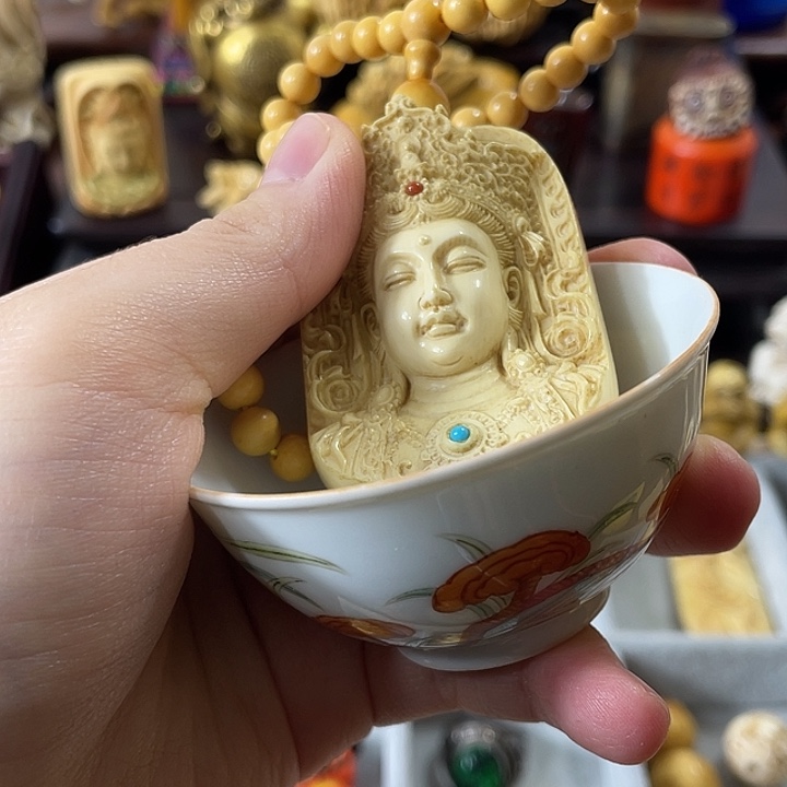 四***会瓷片精品雕刻工艺品
