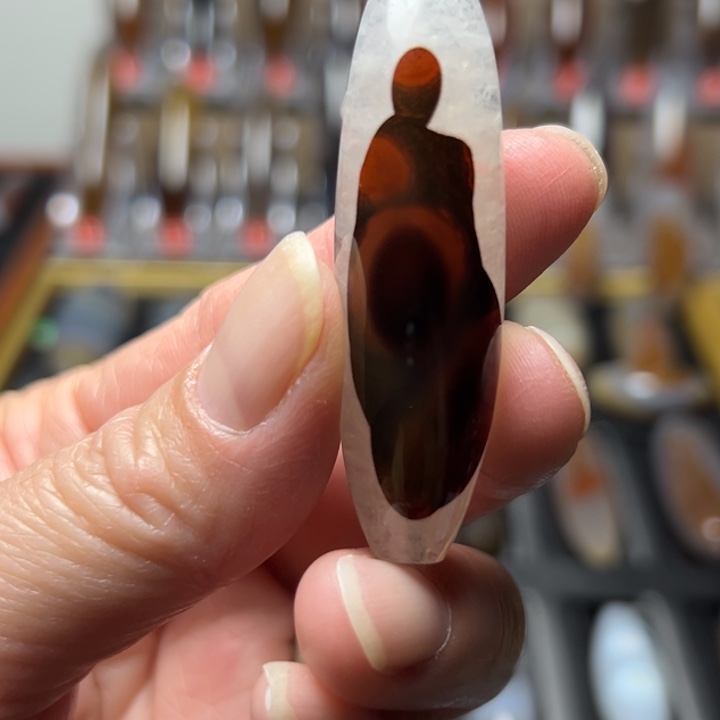 玛瑙/玉髓未镶嵌颈饰