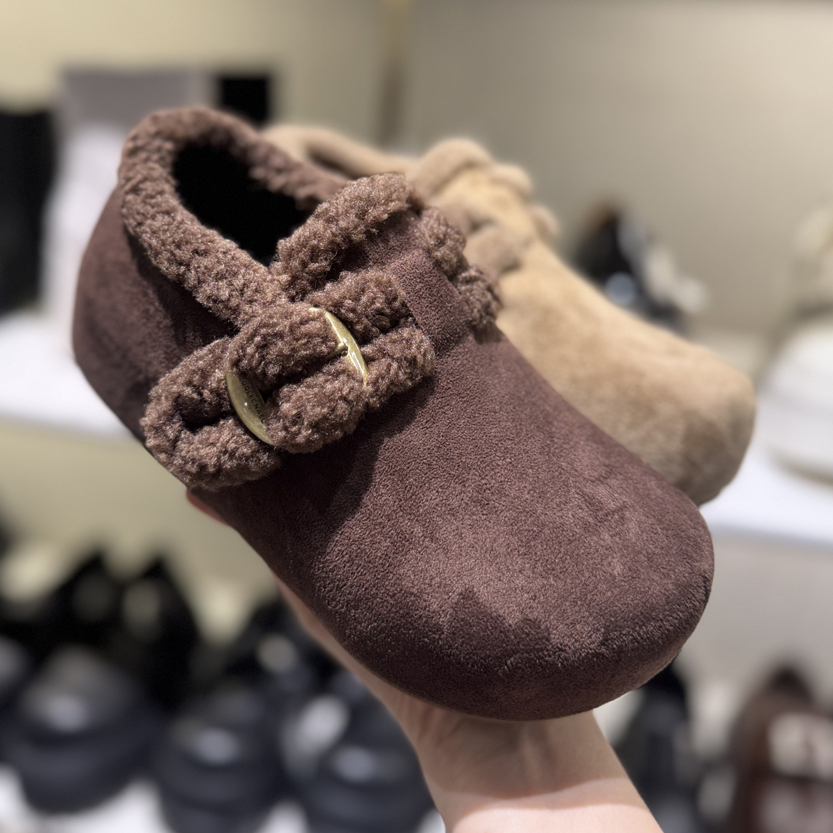 好喜欢呀 新品隐形增高毛毛勃肯鞋6618