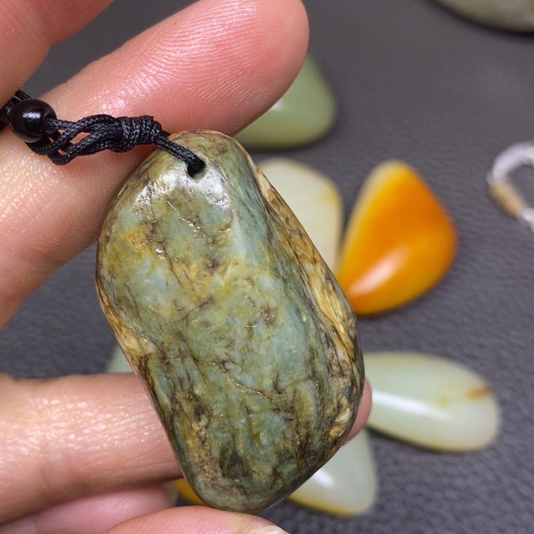 和田玉挂件未镶嵌