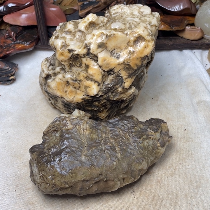 已***置石材戈壁牧民美石原石