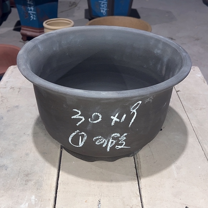 红陶紫砂工艺厂……紫砂工艺厂