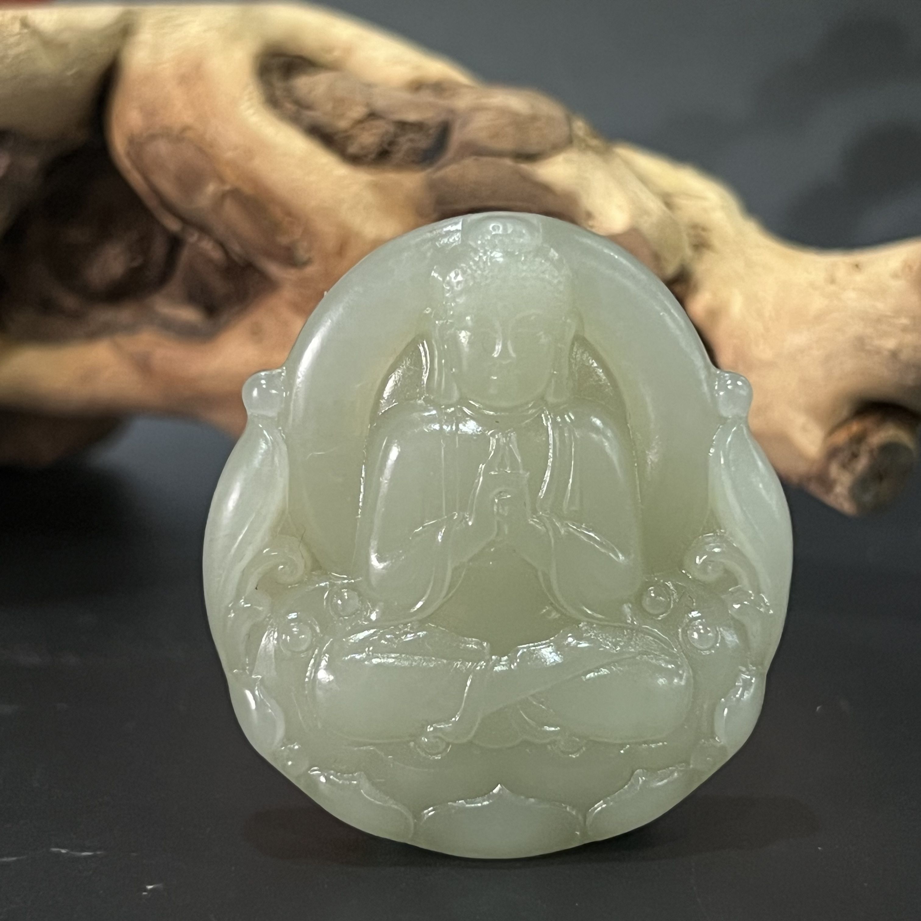 0613GC157和田玉挂件