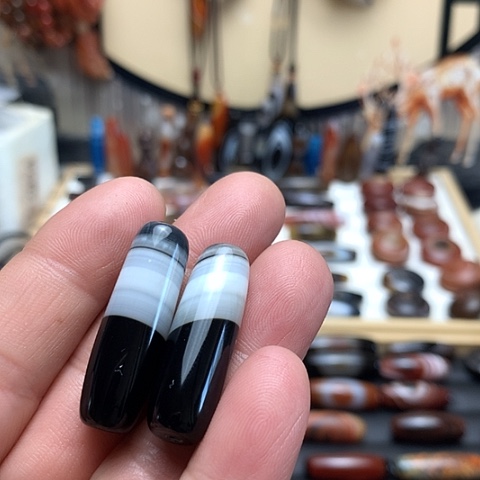 玛瑙/玉髓颈饰合金