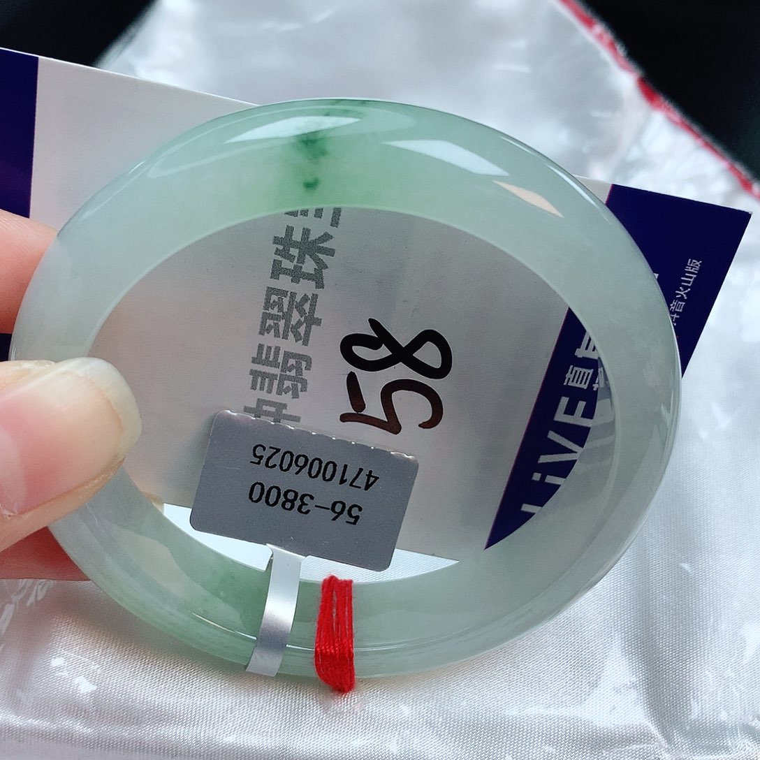 翡翠手镯未镶嵌缅甸天然A货翡翠手镯