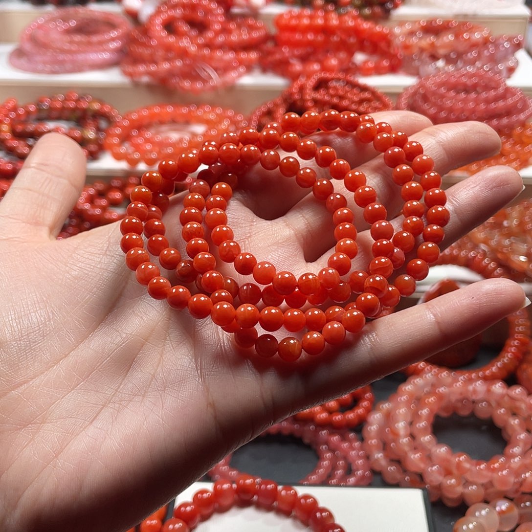 南红玛瑙未镶嵌手链