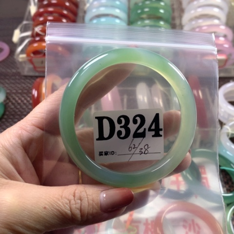 玛瑙/玉髓手镯合金