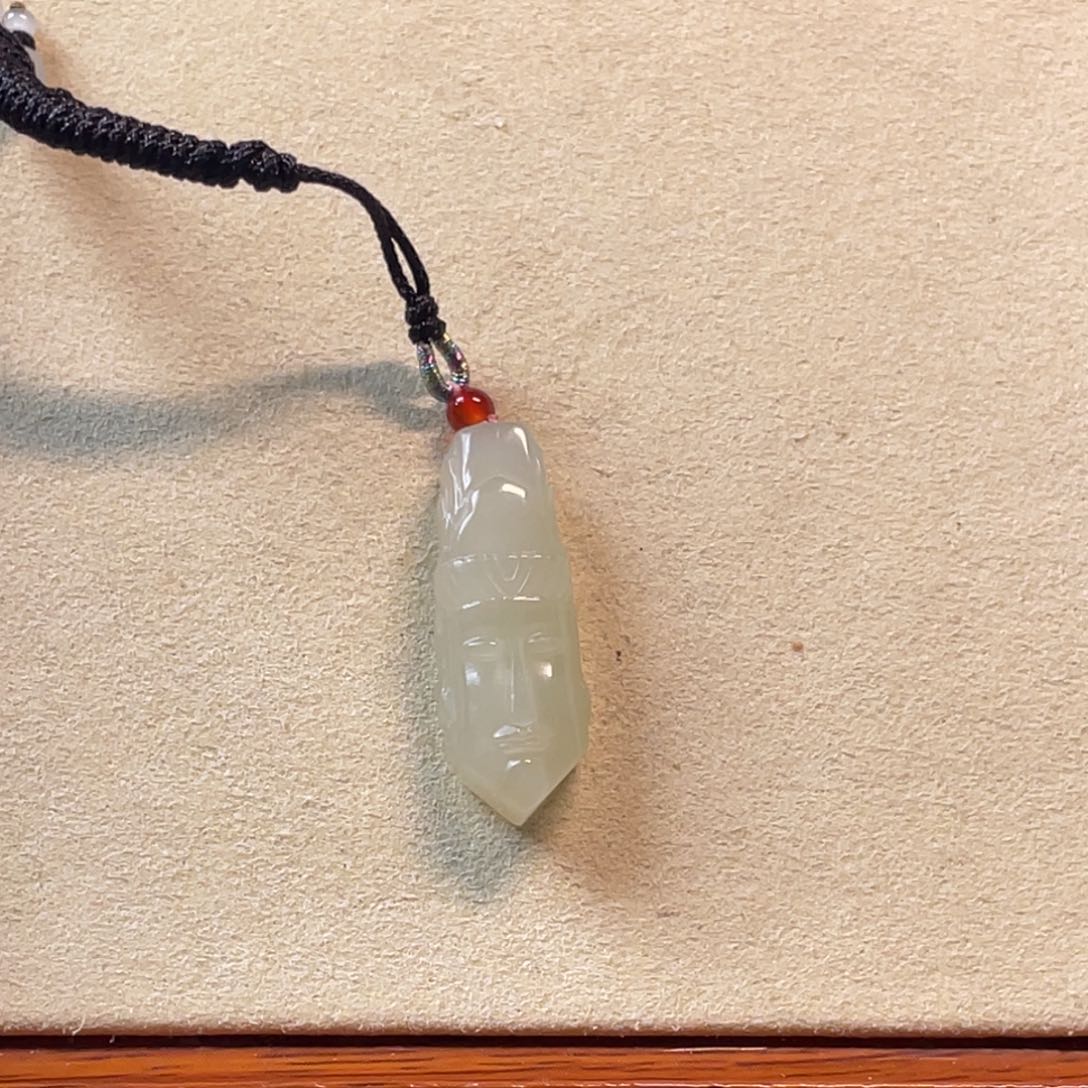 和田玉未镶嵌颈饰观音福利