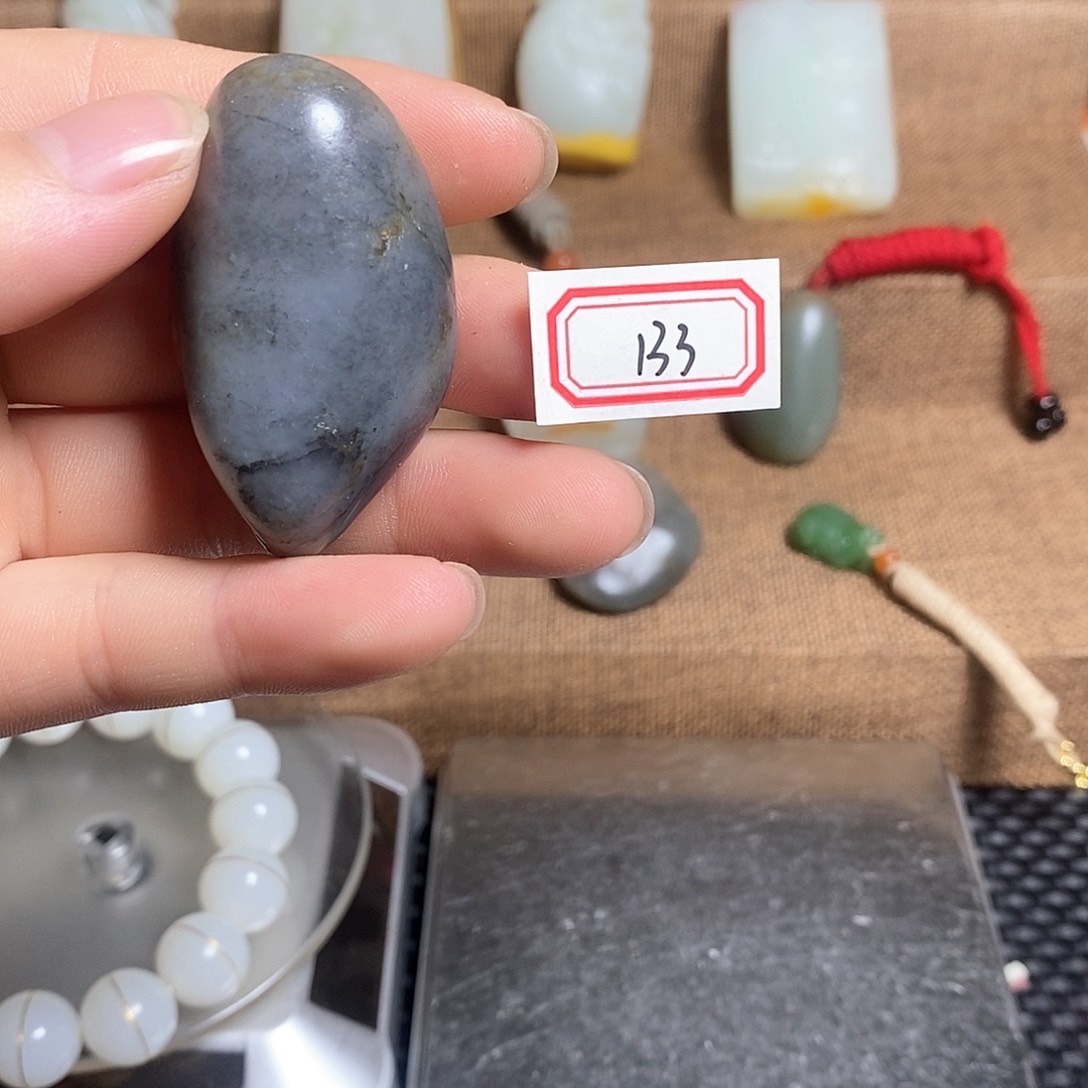 未镶嵌和田玉挂件133