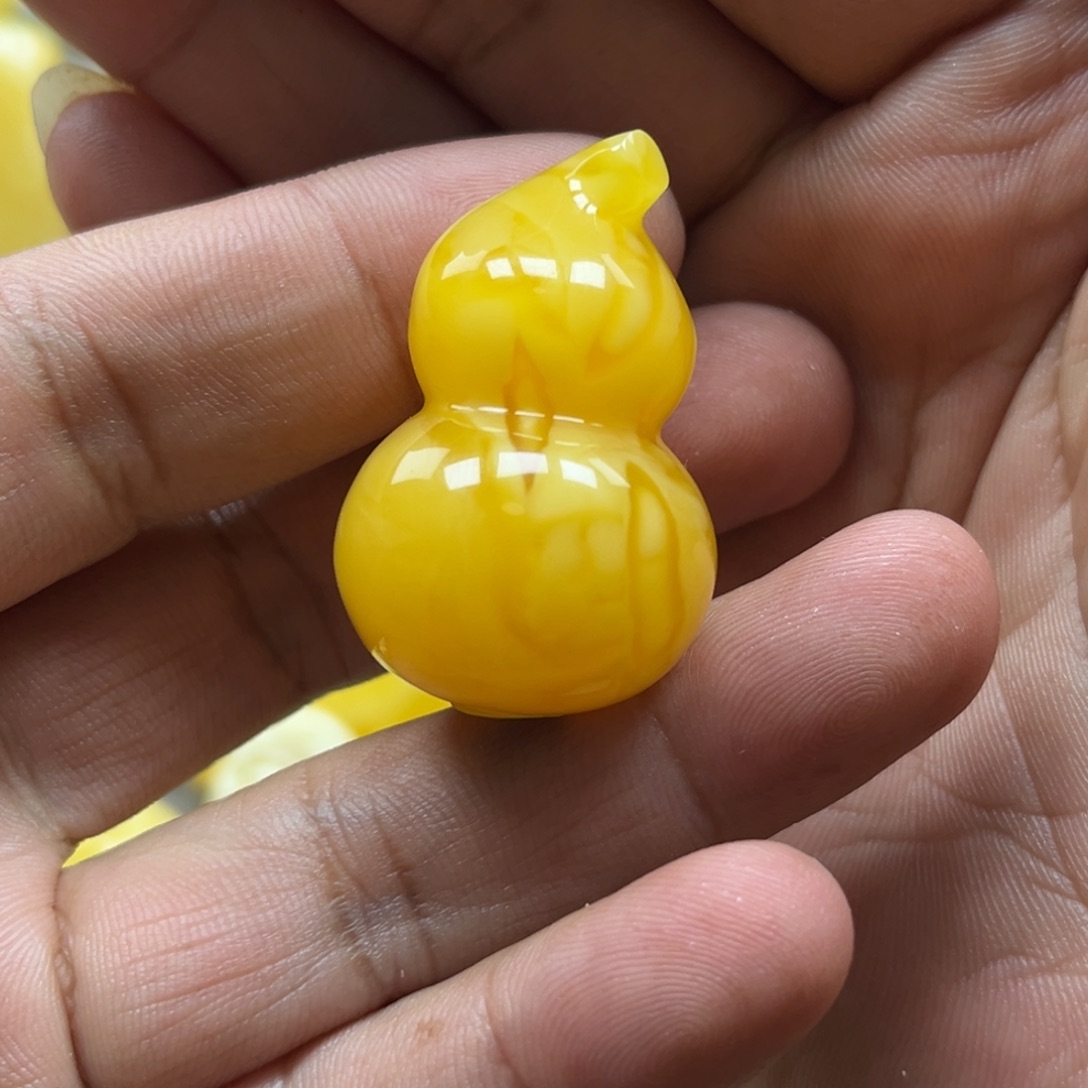 蜜蜡珠宝奇石未镶嵌贝****i