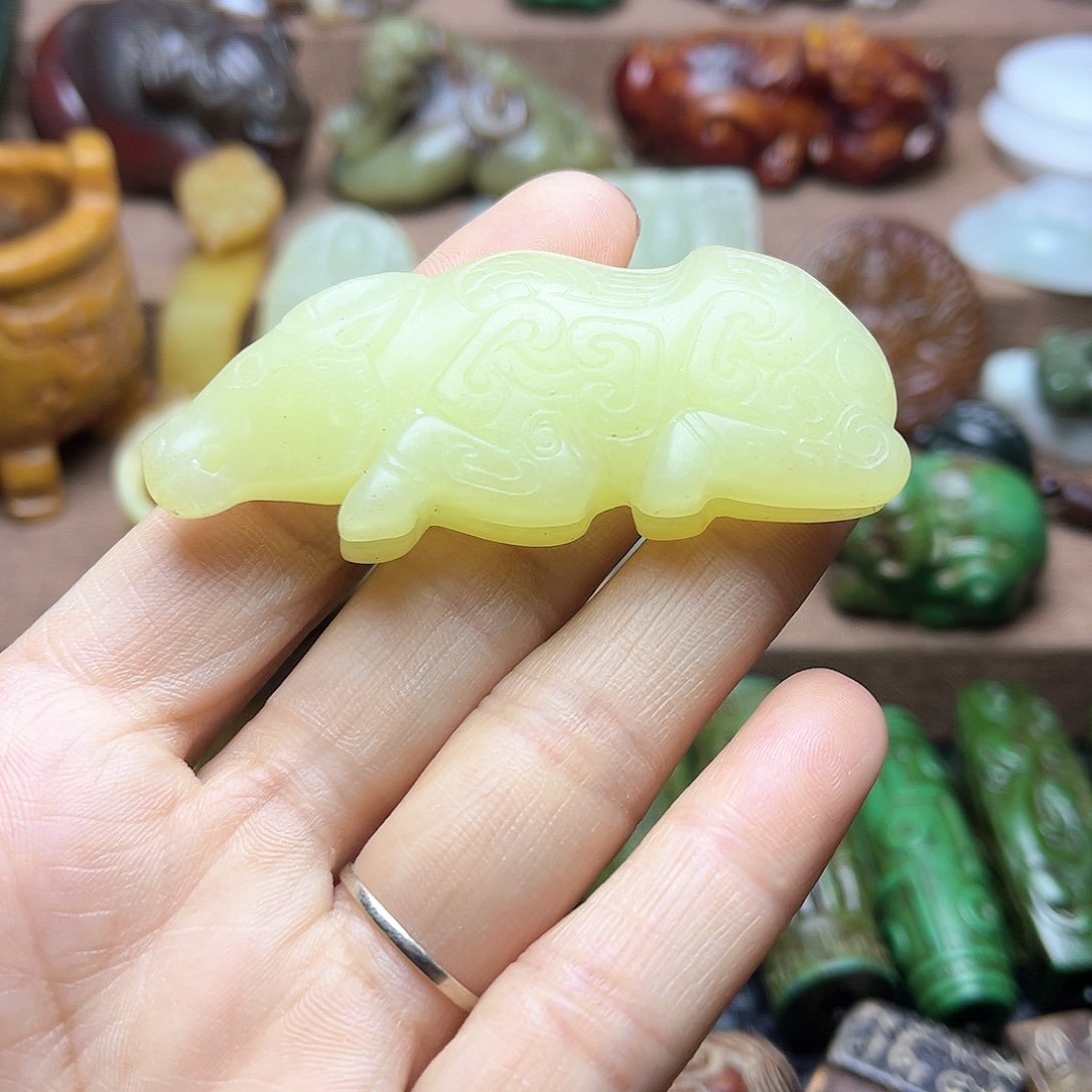 白玉菩提吊坠147。。