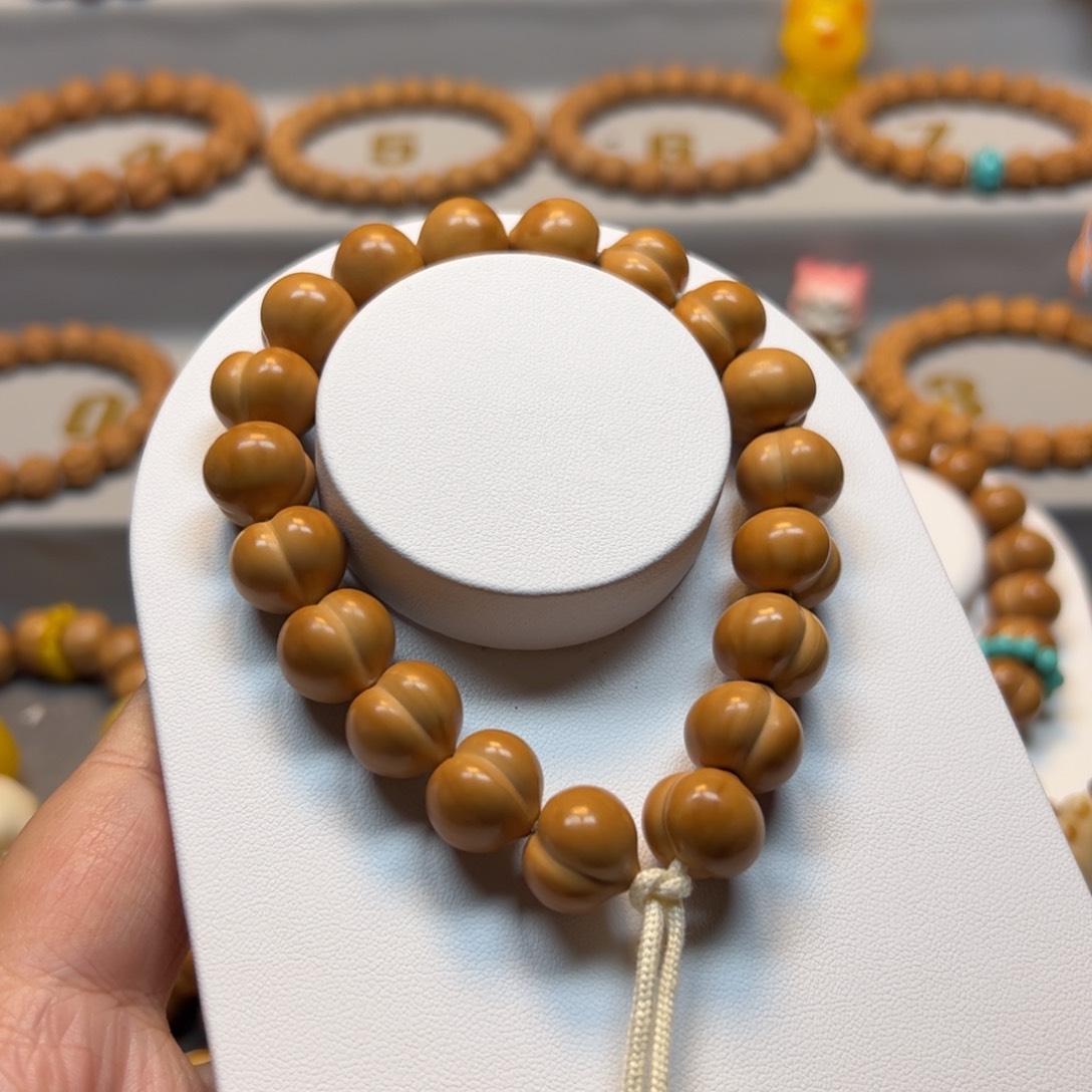 手串猴头核桃14屁桃