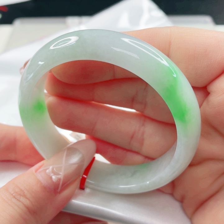 翡翠未镶嵌手镯52.2x411