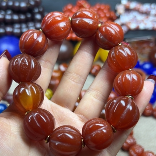 玛瑙/玉髓颈饰未镶嵌