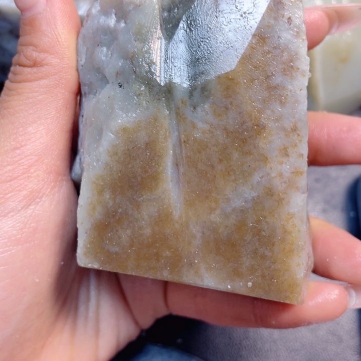 和田玉未镶嵌珠宝半成品