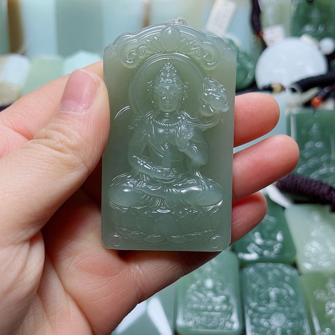 一***梦和田玉未镶嵌颈饰