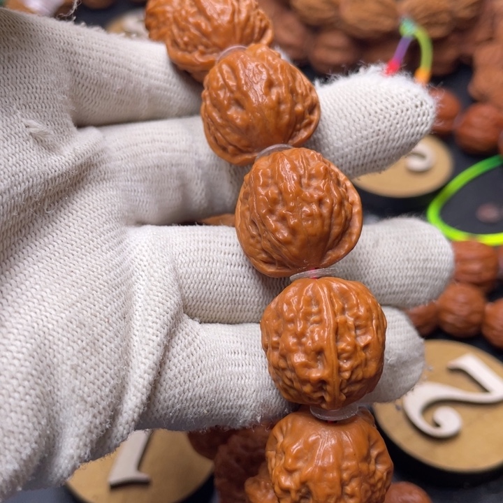 文玩核桃手串火焰纹