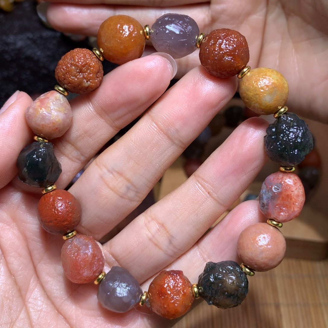 未镶嵌玛瑙/玉髓珠宝半成品