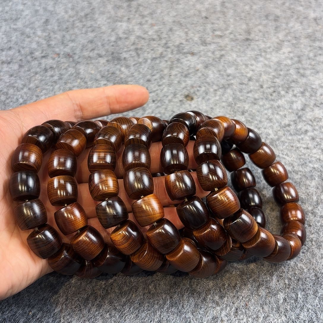 崖柏太行崖柏崖窝舍利骨黑金1.3/1.4