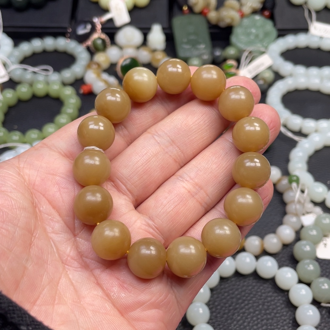 和田玉未镶嵌手链