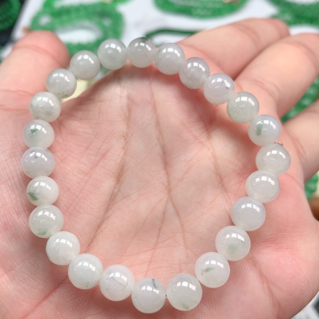 翡翠手链未镶嵌翡翠