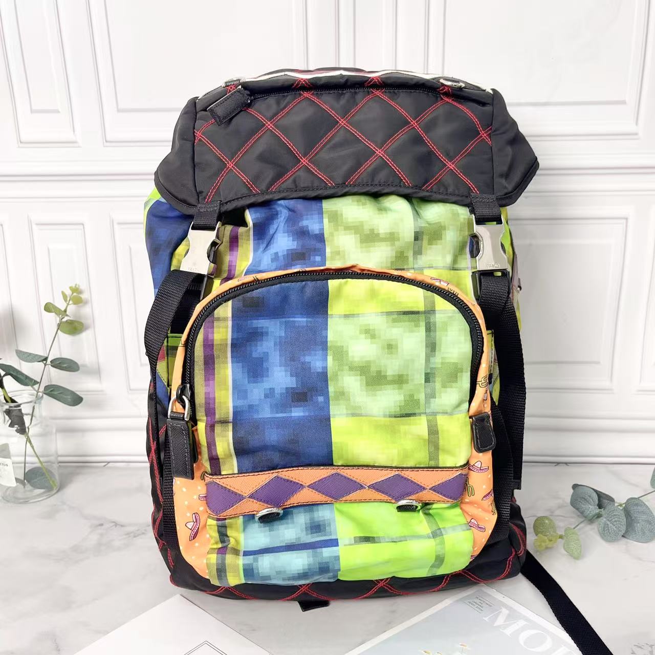 95新 Prada/普拉达 Prada/普拉达尼龙拼色迷彩马赛克双肩包 