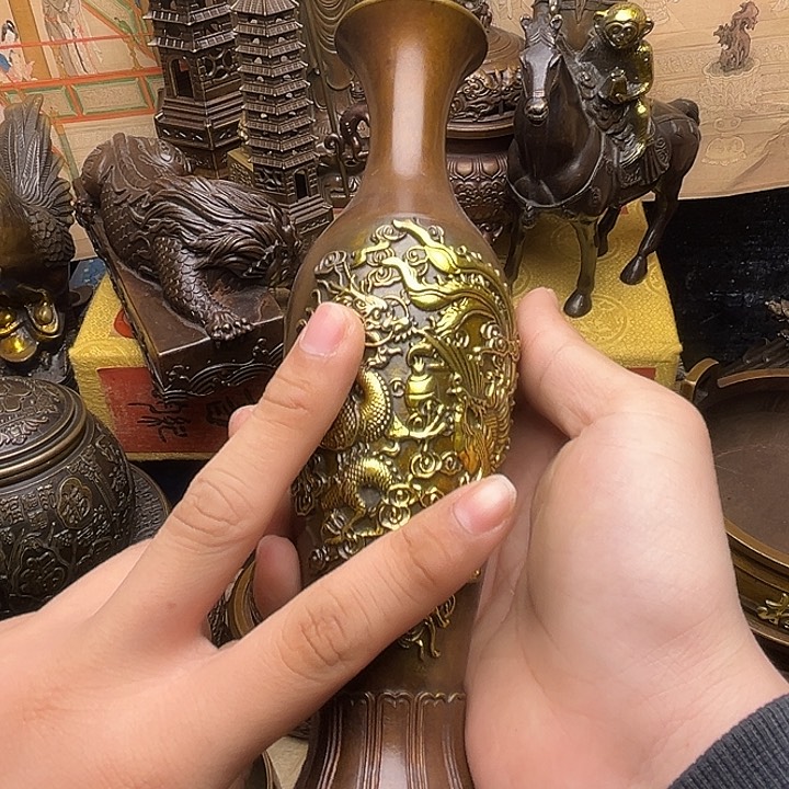 精美铜器点击下单