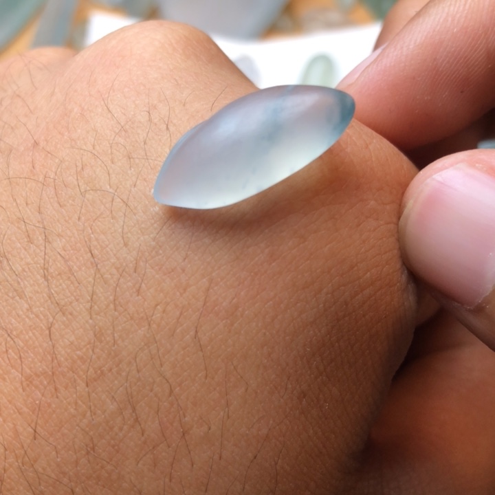 定制翡翠未镶嵌挂件