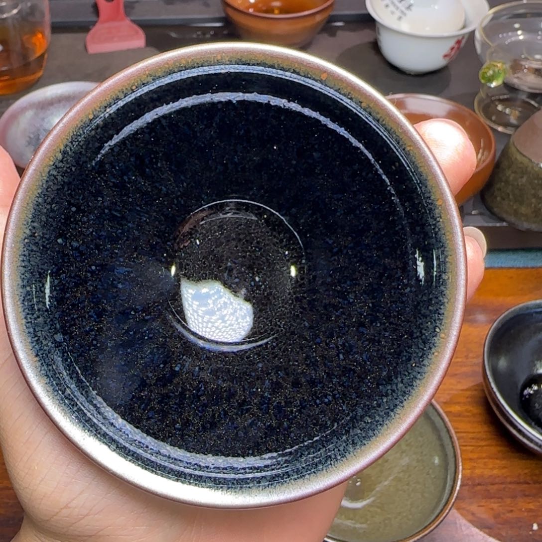 茶盏麦*在她们那里住得