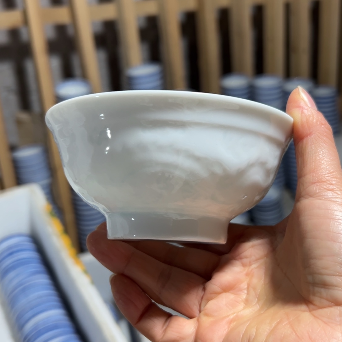 碗纯白4.5寸龙纹4个小饭碗