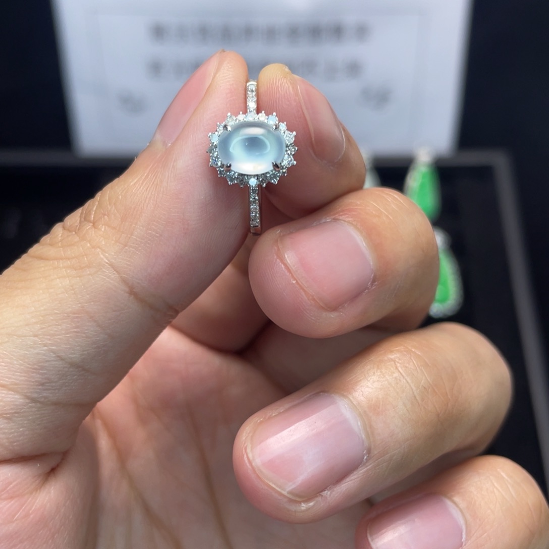 翡翠戒指未镶嵌莹****荷18k天然A货翡翠蛋面戒指