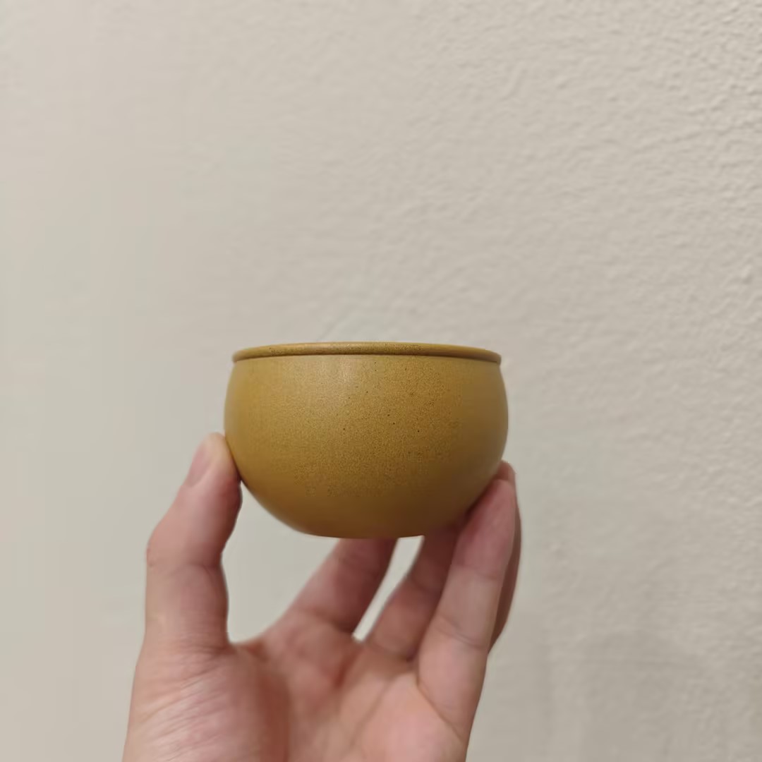 【陶研专属】素圆 金黄段 120cc 紫砂杯